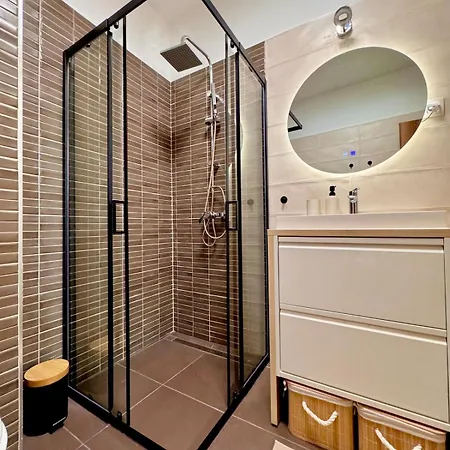 P193 Stylish Appartement *