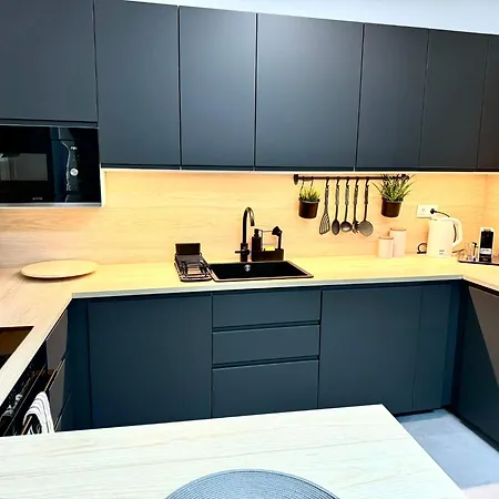 P193 Stylish * Budapest