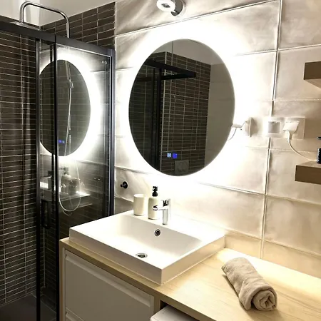 Apartment P193 Stylish