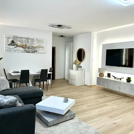 Apartment P193 Stylish Budapest