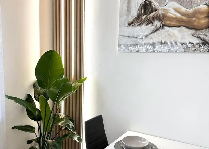 P193 Stylish 布达佩斯