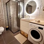 P193 Stylish Apartment