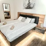 P193 Stylish Apartment Budapest