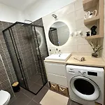 P193 Stylish Apartment Budapest