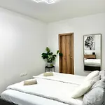 Apartment P193 Stylish Budapest