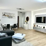 Apartment P193 Stylish Budapest
